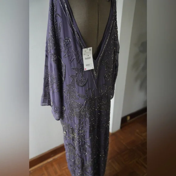 Zara beaded Tunic Dress - Picture 3 of 12